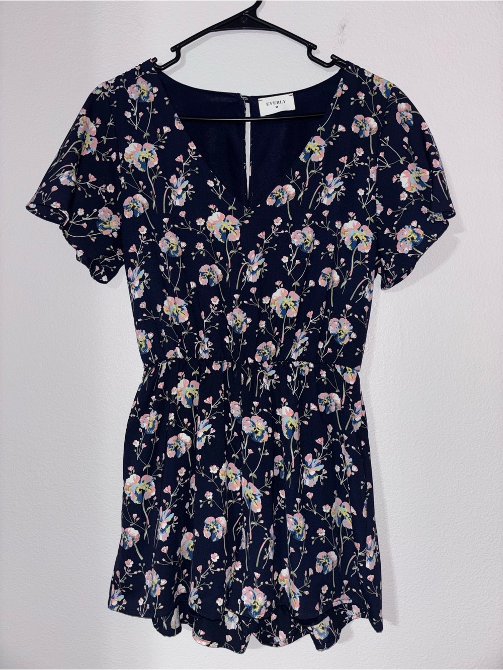 Dress Subcategory Identification
